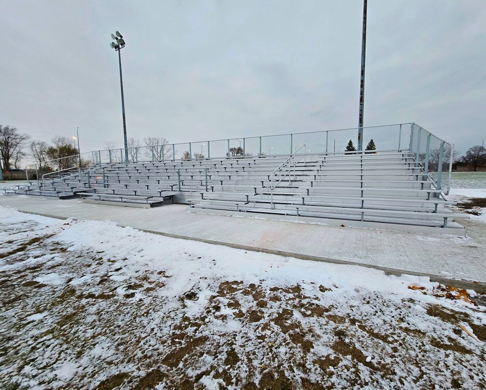 Sarnia-10-Row-platinum-bleacher