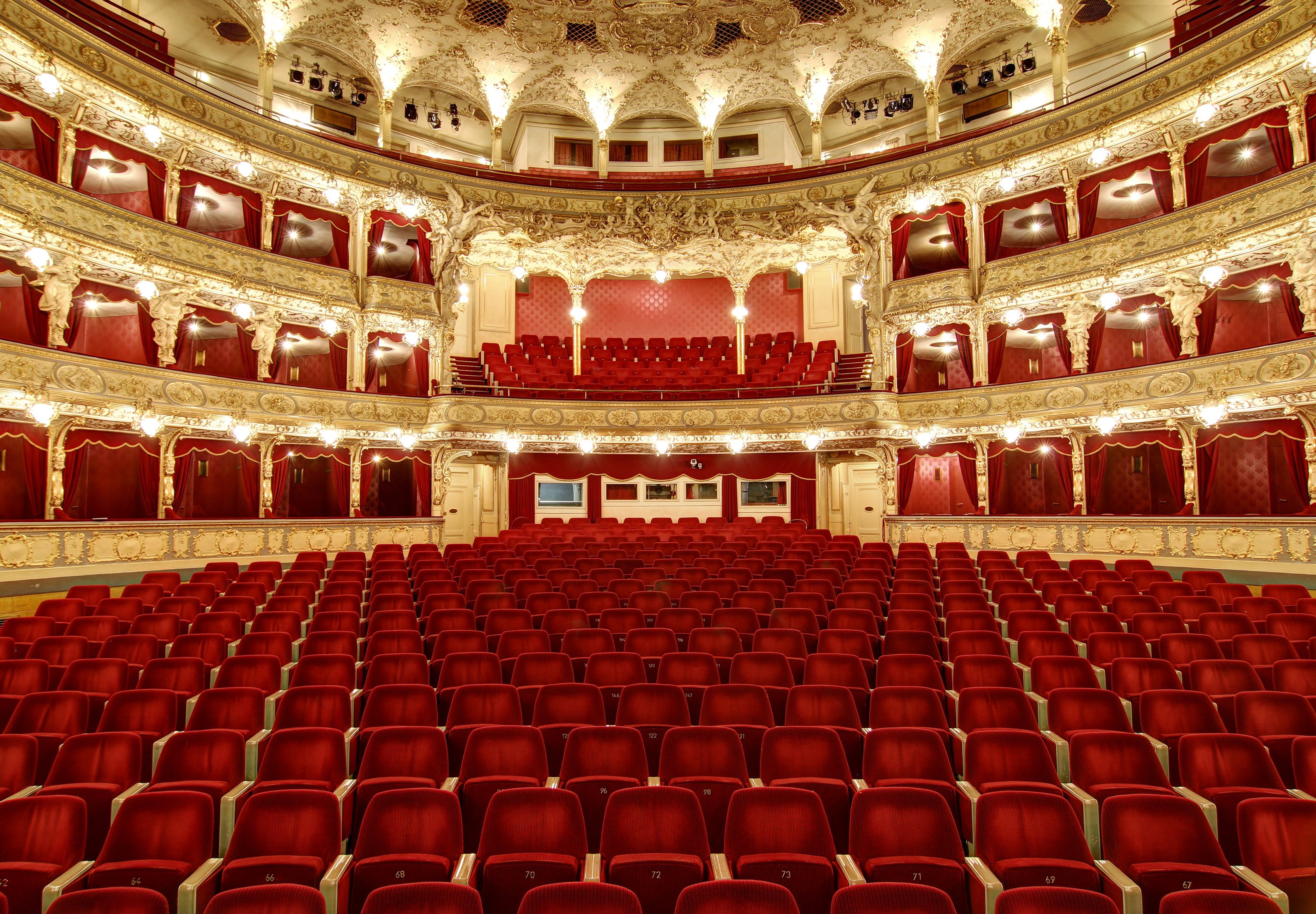 empty-auditorium-in-the-theatre-2021-08-26-15-58-21-utc