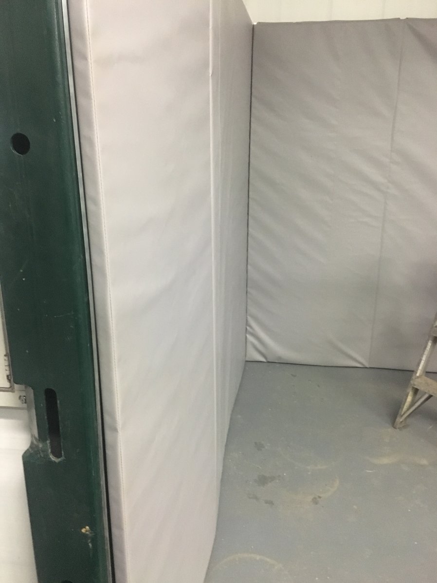 Custom Removable Horse Stall Padding