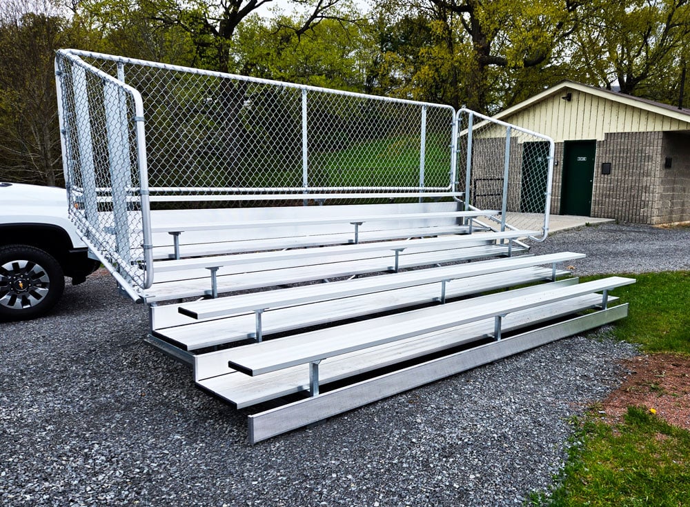 park-municipal-bleachers