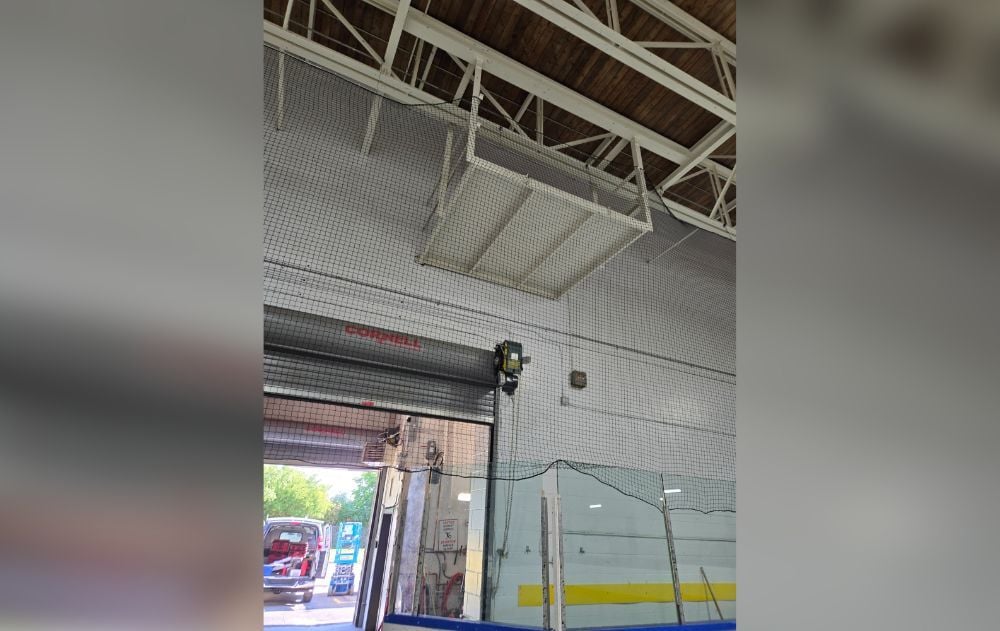 tom-brown-arena-netting-rear