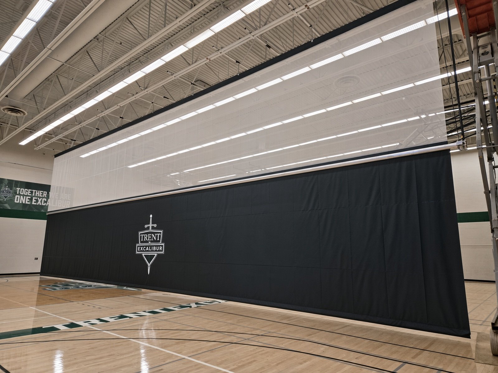 trent-university-divider-curtain