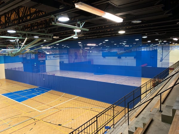 two-4040-Top-Roll-gym-curtains-Jean-Du-Nord