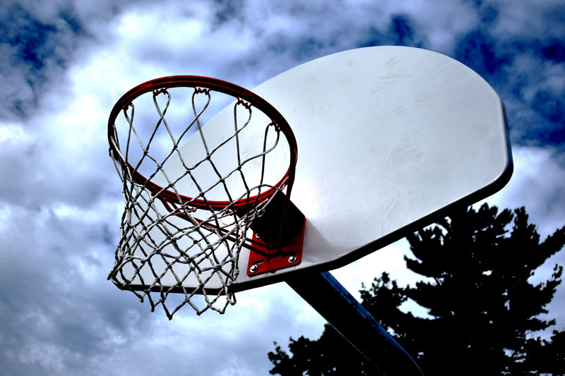 Choose Our Outdoor Gooseneck Basketball System